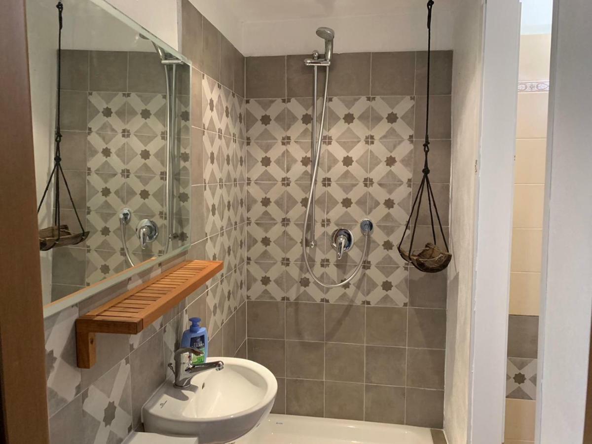Ferienwohnung Riposo In Centro Citta La Spezia Exterior foto